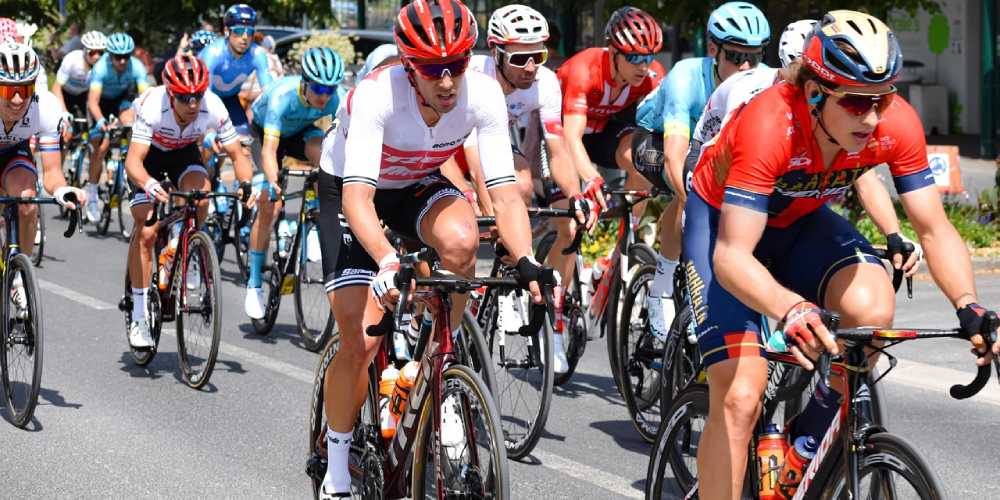 Tour de France 2025 szakasz fogadási tippek – Legjobb szorzókkal!