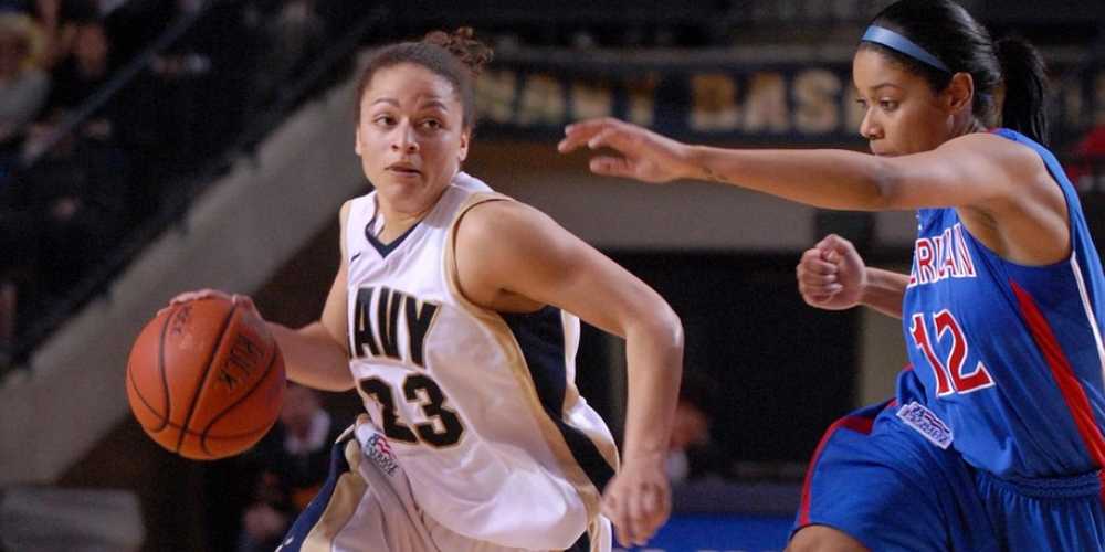 két kosarazó lány - legjobb WNBA szorzók a hónapban!