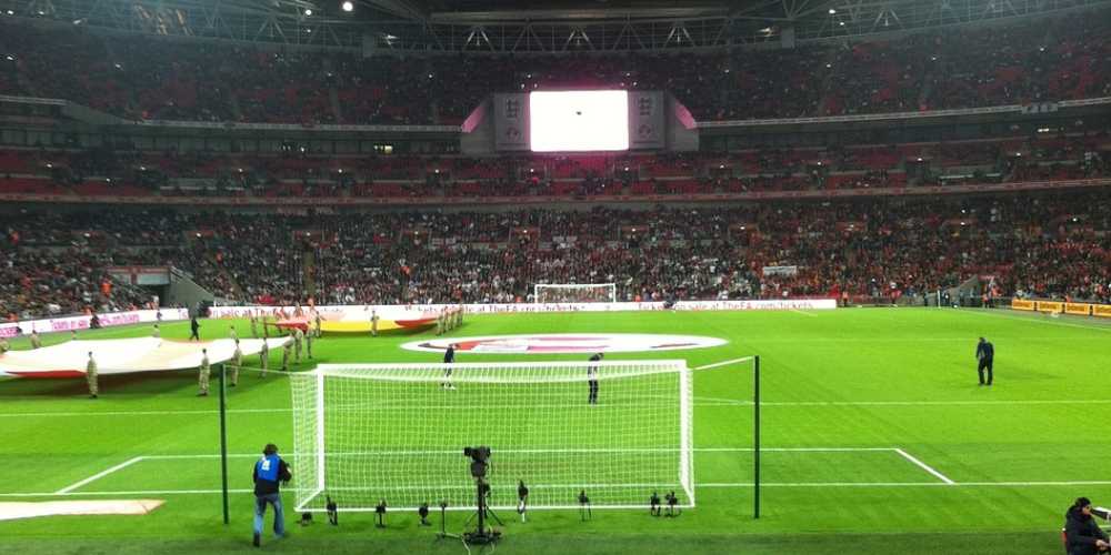 Premier liga 2026 fogadási tippek Március 4: A legjobb szorzók!