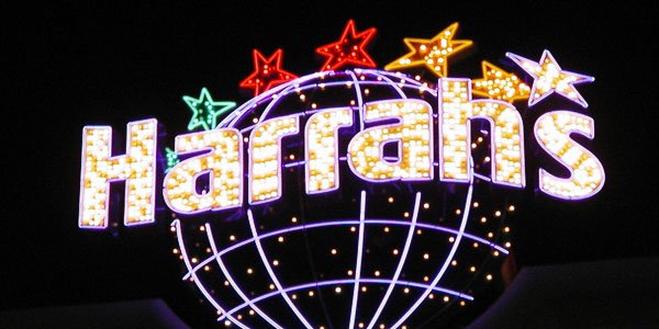 Sale of Harrah Gambling Machines Sees Visitors Flock to Las Vegas