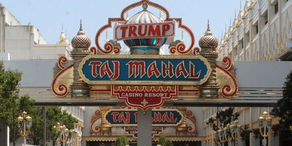 Union Members Make Strong Proposals to Keep Taj Mahal Open