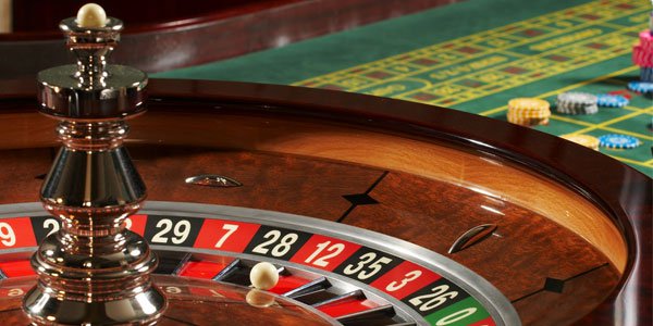 How You Can Use Mathematics to Win at Roulette