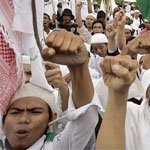 Indonesian Muslims Gamble at Underground Mafia Casinos