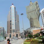 Mass Market Chinese Gambling Drives Growth for Macau Casinos