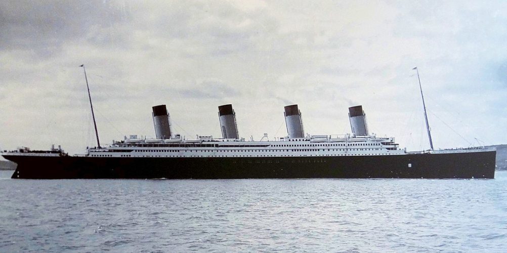 Chances of Surviving the Sinking of the Titanic