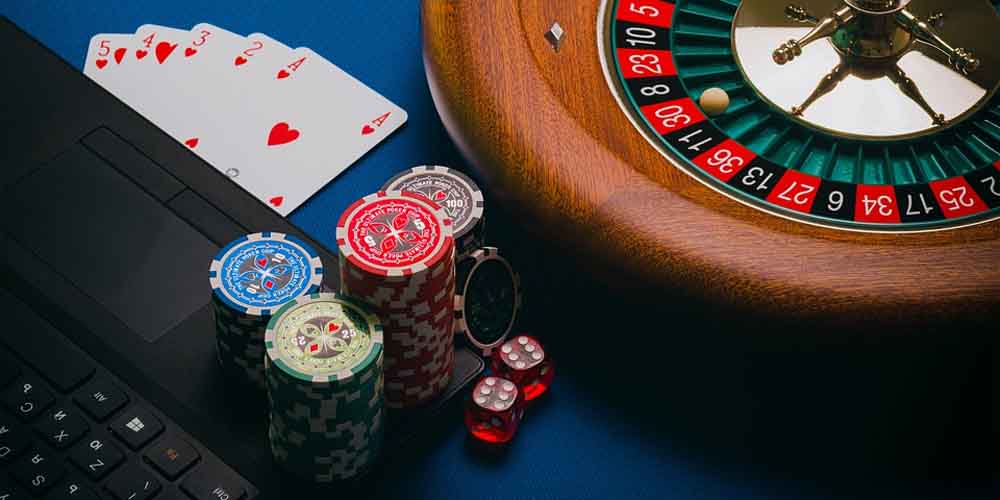 Advantages of Online Gambling That Make You Fall in Love With Online Casinos
