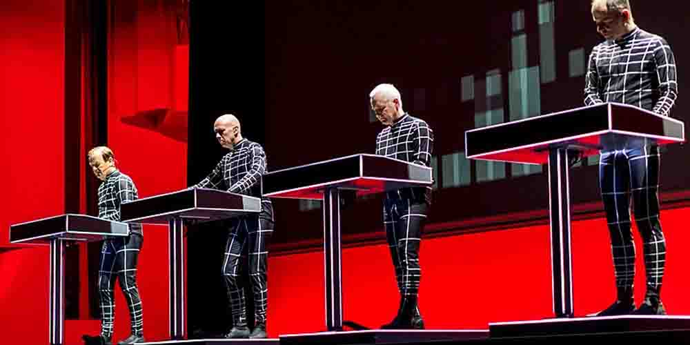 Kraftwerk Specials Bets: The Mix of Electronic Music, Pop Melodies, and Repetitive Rhythms