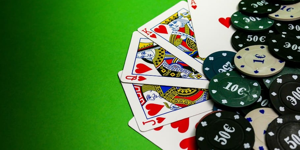 Best Poker Bluffing Strategies