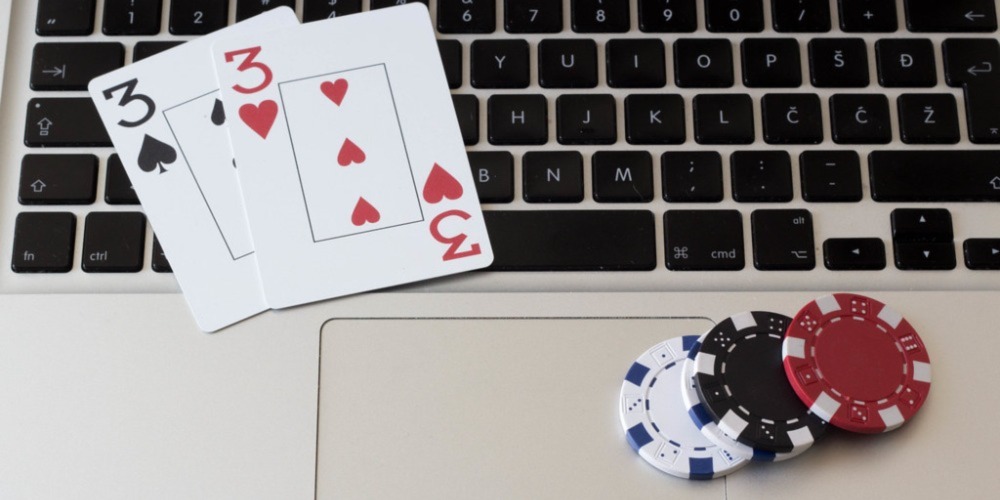 Online Poker Tournament Guide
