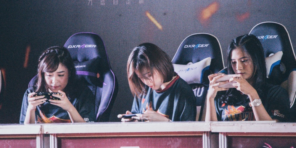 Female eSports Events 2023 – A Bet On Girl Gamers