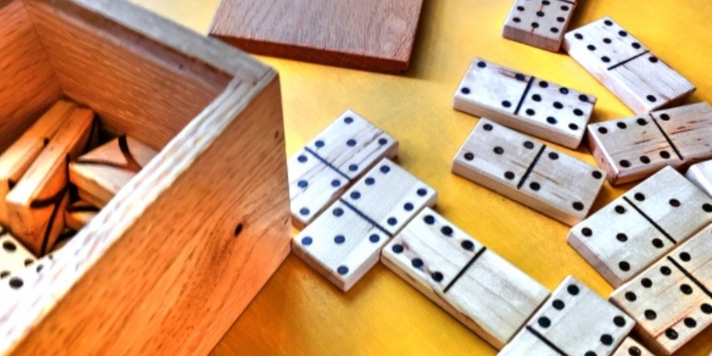 domino games for real money