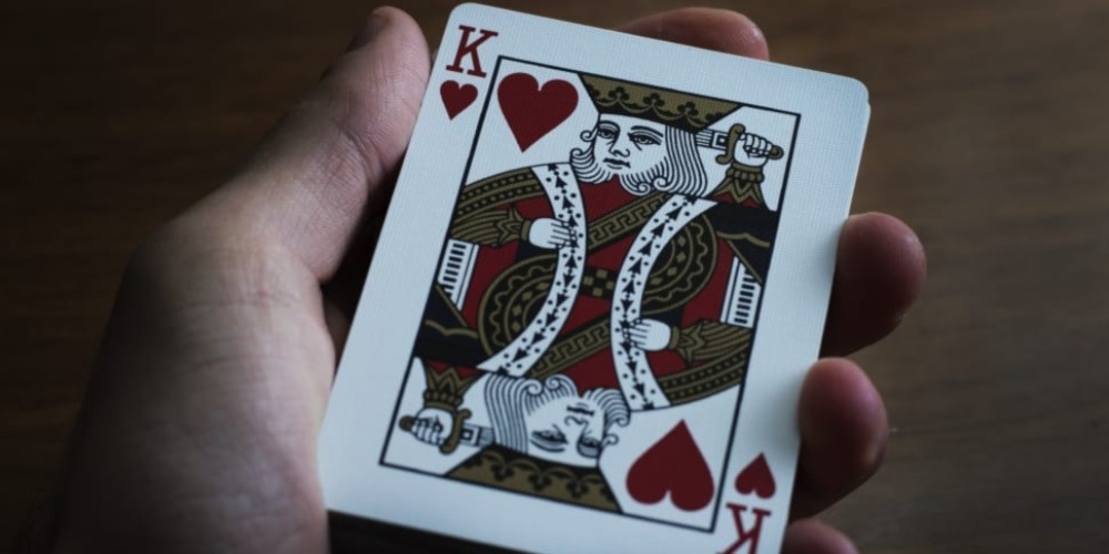 Card counting in online blackjack