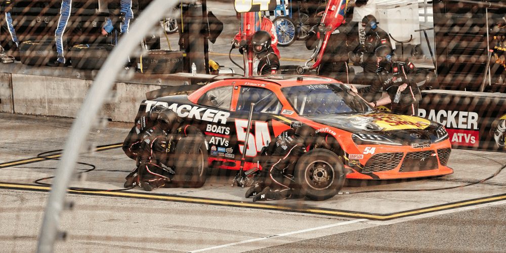 Manufacturers and teams