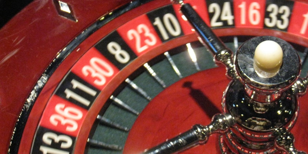 24+8 roulette system explained