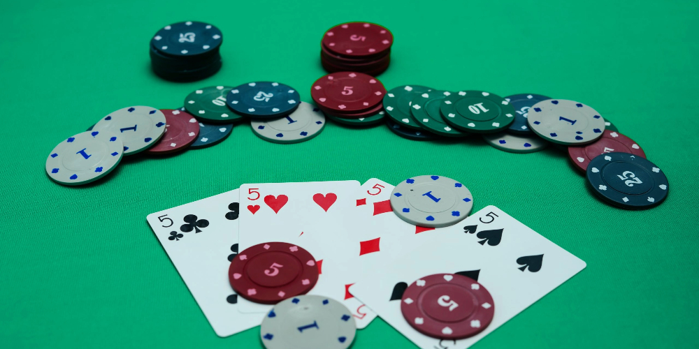 showing your cards in poker