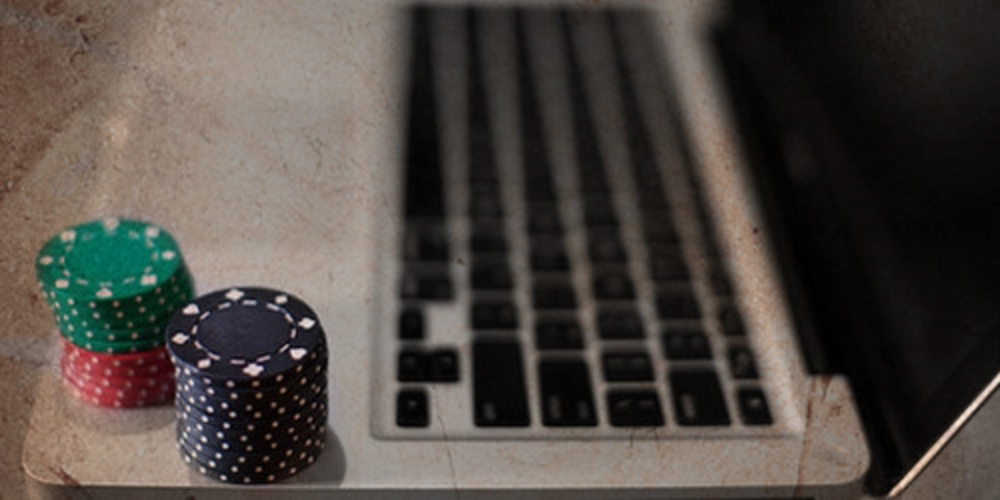 online poker millionaire