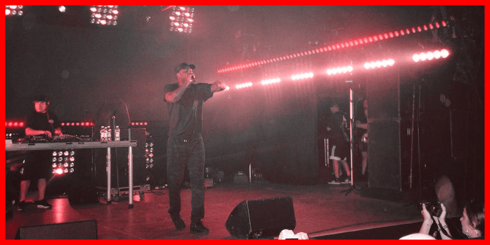 Super Bowl half-time show Eminem and Usher