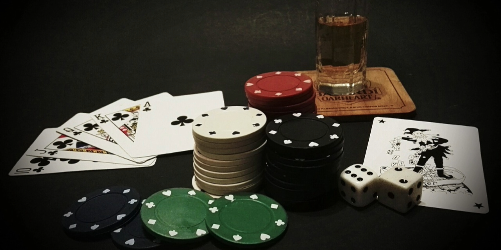 Poker Rake – How Casinos Make Money From Poker Players