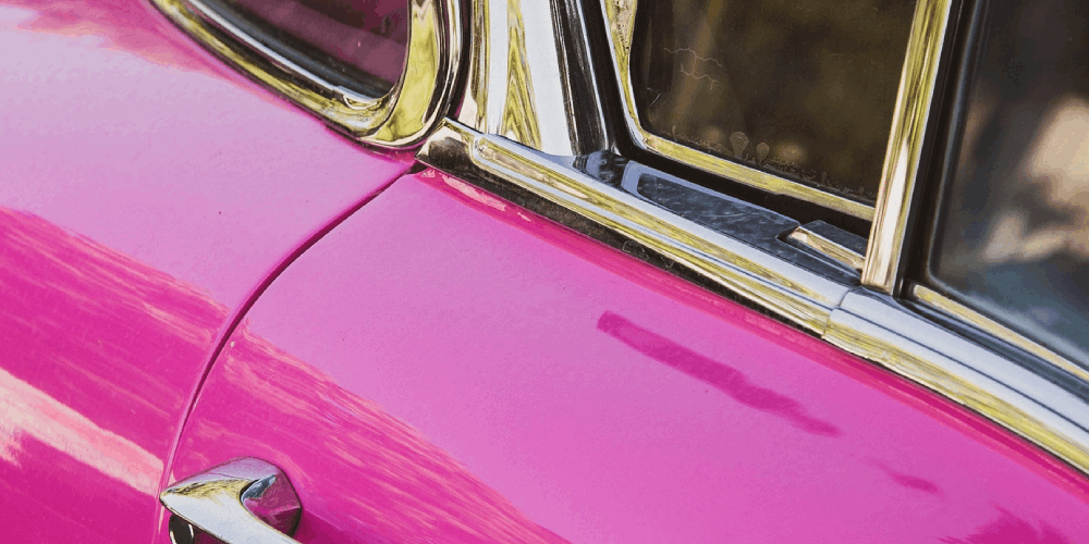 Old Paris Hilton aesthetics