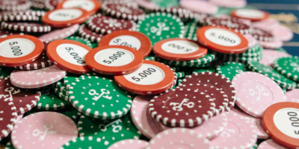 Responsible gaming tools supporting bankroll management for online gambling