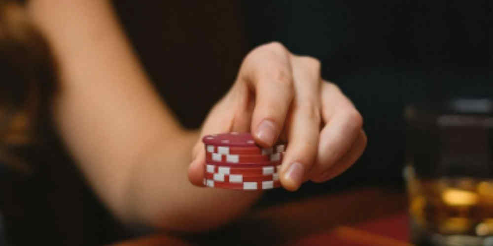 bankroll variance under the 20-buy-in rule in poker