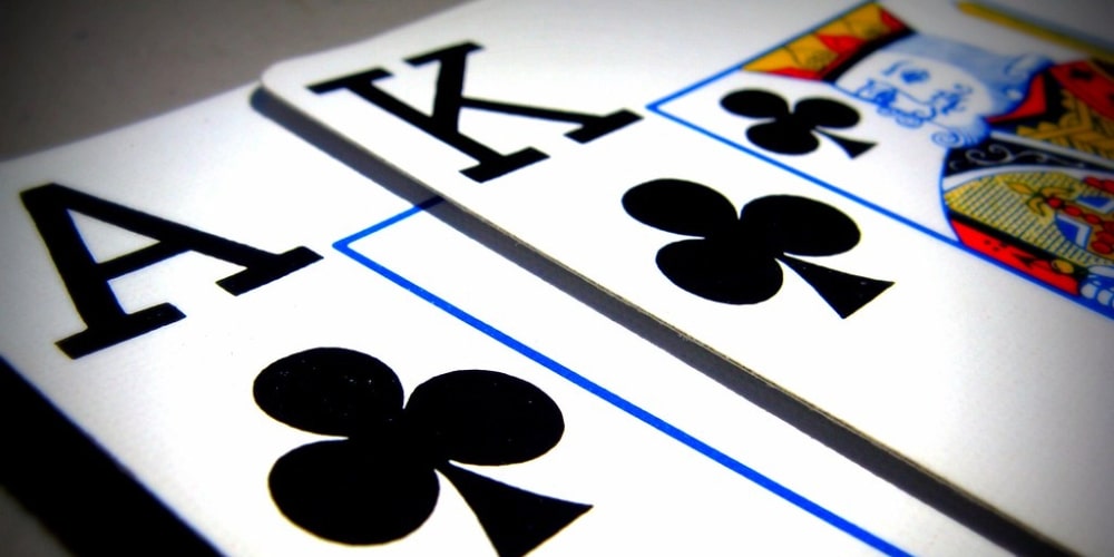 Caribbean Stud Poker Strategy