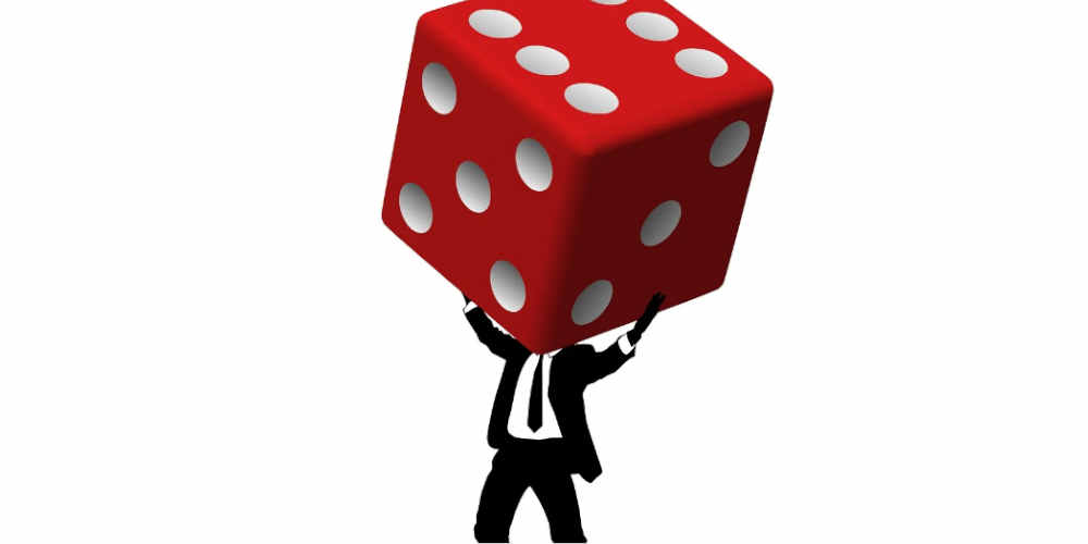 close-up of dice roll illustrating come and don't come bets in craps strategy