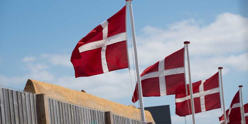 denmark flags - best superliga odds and predictions february 14-16 online free picks