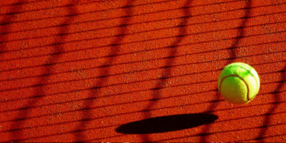 parasocial sportsbook mood image with tennis ball