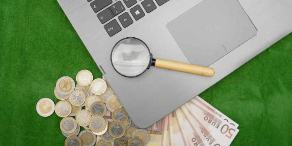 parasocial online regulation mood image