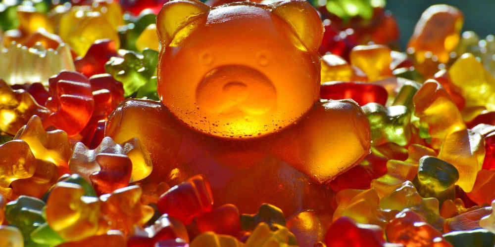 Micro-Nations vs. the Giants in the World Cup represented with gummy bears