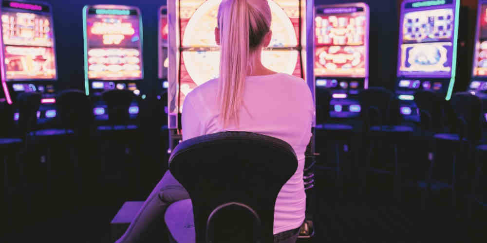 women at the real money slots