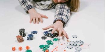 Top Reasons Why Poker Makes You Smarter