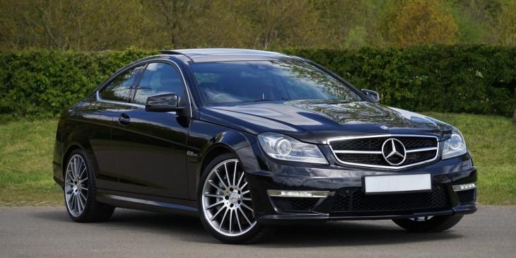 Win a Mercedes Benz C Class Playing Belote at Vbet Casino
