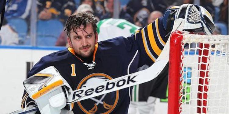 Jhonas Enroth has Signed with Toronto Maple Leafs