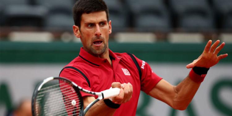 Should you bet on Djokovic to win 18 slams?