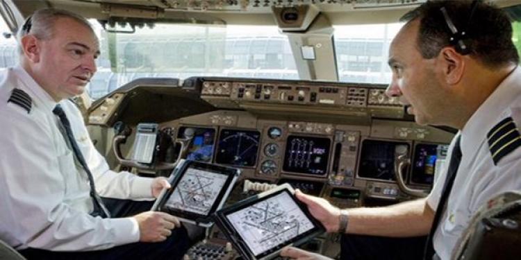 App Crashes and Planes Delayed – Not a Good Day for American Airlines