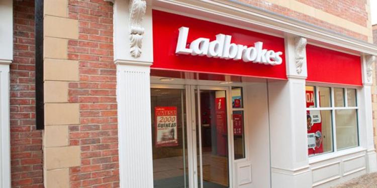 Ladbrokes Aims to Enhance Betting Experience with Artificial Turf and Scents