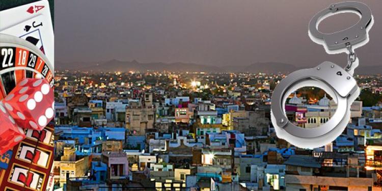 New Delhi Police Arrests 18 People Involved in Gambling at a Hotel