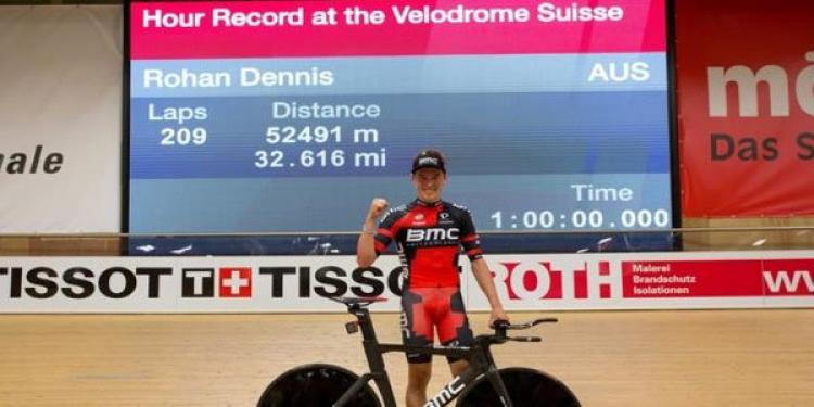Pros on Bikes – Dennis Gives Views on Possible Performance of  One Hour Record Challengers