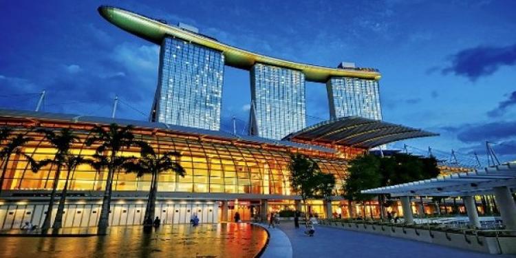 Singapore’s Gambling Industry Takes A Dive