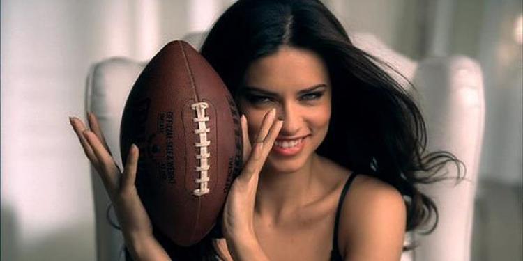 8 Best Super Bowl Ads Ever