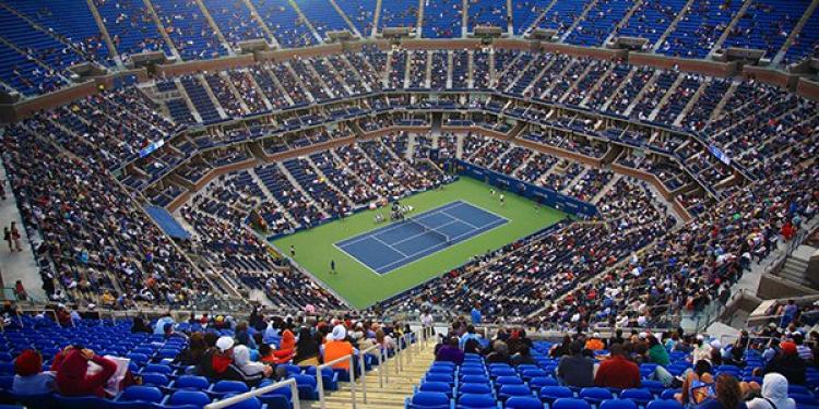 Williams And Djokovic Power Through In New York