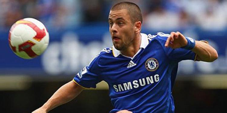 English Footballer Joe Cole Will Go To Queens Park Rangers According to Bookie