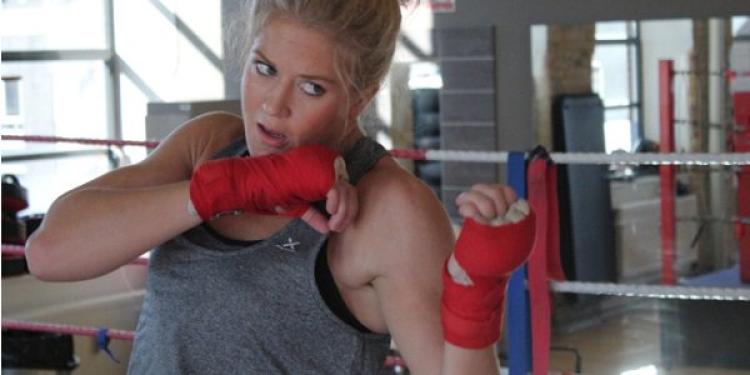 Swedish Svensson Bets She’s Ready For Farias Fight