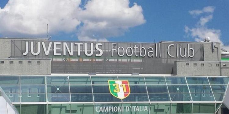 Manchester United Win PartyPoker Poker Champions Cup