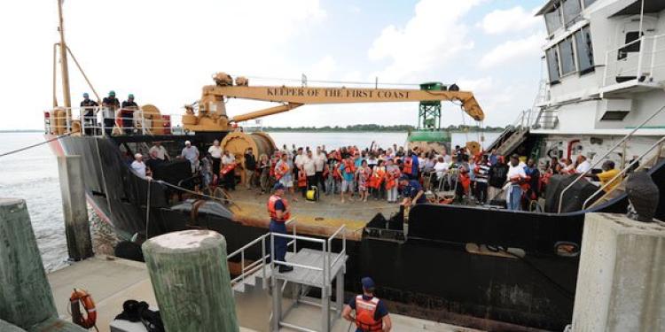 Casino Boat Runs Aground, Leaving Passengers Stranded