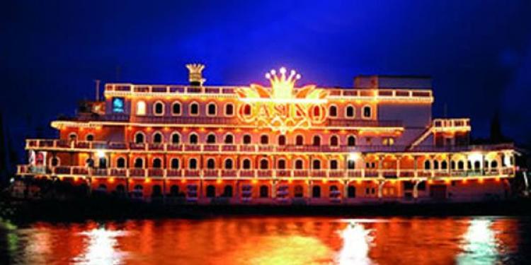 Gambling at Sea: A Look at the Top 5 Cruise Ship Casinos