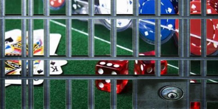 Manila Officials Protect Illegal Gambling Activities