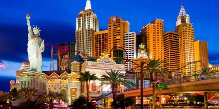 Las Vegas Gambling Industry on the Rise while Other Areas Remain at Standstill